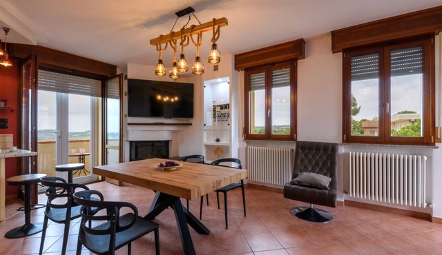 GuestHost - Rosso Tramonto Flat with a Relaxing View in Babbucce