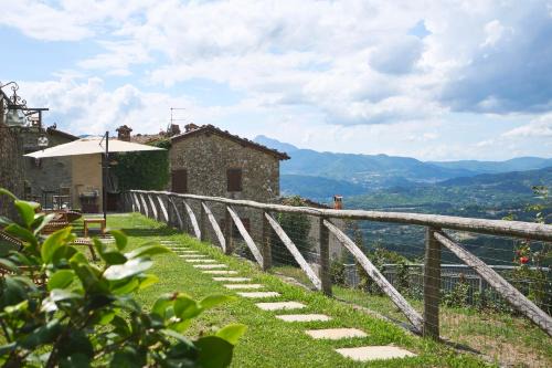 Historic Sillico Relais Hot Tub, Sauna e Charme in Sillico