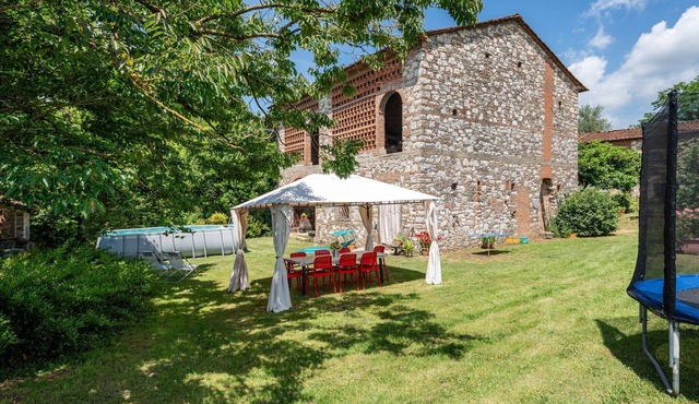 Holiday Home 'Bicchio' with Private Pool, Wi-Fi and Air Conditioning in Capannori