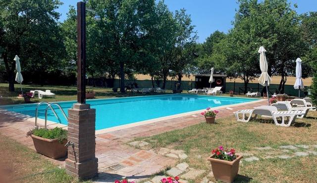 Holiday Home "Il Forcone" with Shared Pool & Wi-Fi in Panicale