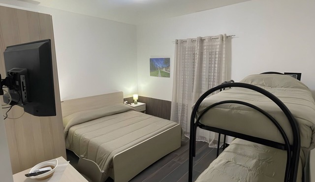 Holiday Home 'Castello Ducale' with Shared Terrace, Wi-Fi and Air Conditioning in Corigliano-Rossano