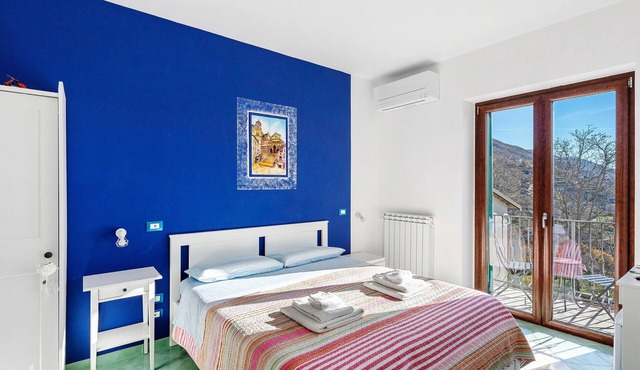 Holiday House 'Coast 2 Coast' with Sea View, Wi-Fi and Air Conditioning