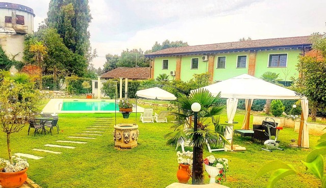 Homerez - Amazing studio for 3 ppl. with shared pool and balcony at Gragnano in Gragnano