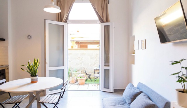 Olivia Mare - Studio Apartment, Sleeps 2 in Marina di Pisa-tirrenia-calambr