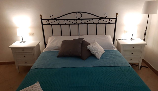 Just 9 km from the Adriatic Sea, L'Acero apartment. in Cupello
