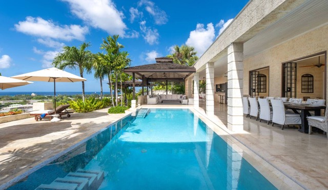 L'Horizon Villa Luxury 8BR Retreat with Infinity Pool & Sea Views