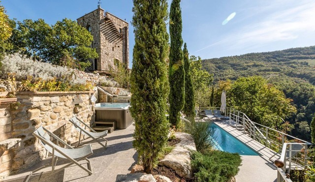 Lapis Turris - Four Bedroom Villa, Sleeps 9