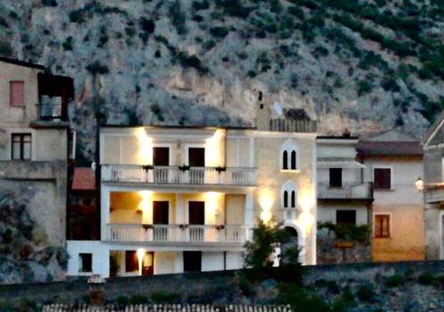 Le Terrazze Sul Pollino B&B in Civita