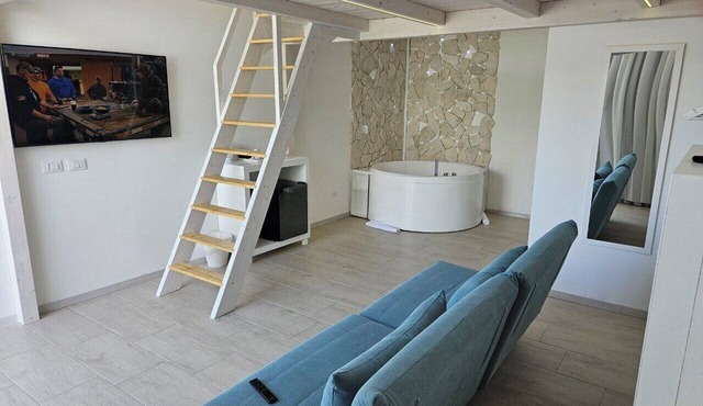 Luxury pool Suites - Città Bianca in Spoltore