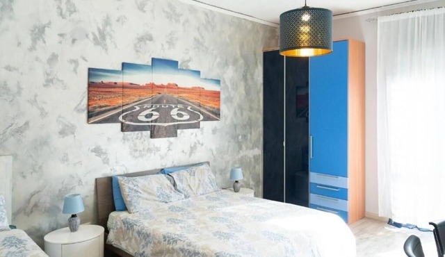 Mini apartment with shared entrance - Blue Room