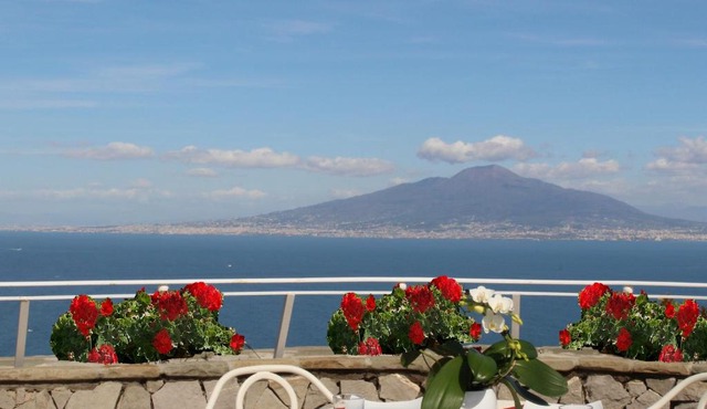 MiraSorrento