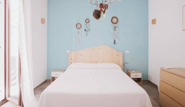 Modern apartment in the center of Herculaneum. It is 6 min walk from the excavations.