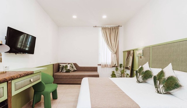 Modern & Elegant Suite in the heart of Sorrento