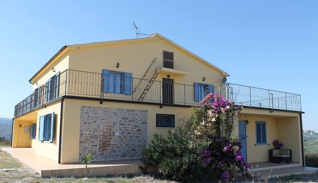 Newly renovated farmhouse with pool - views of the sea and mountains
