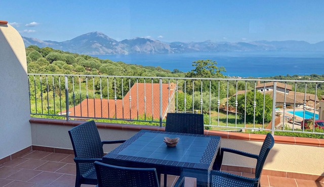 Nice apartment in San Giovanni a Piro