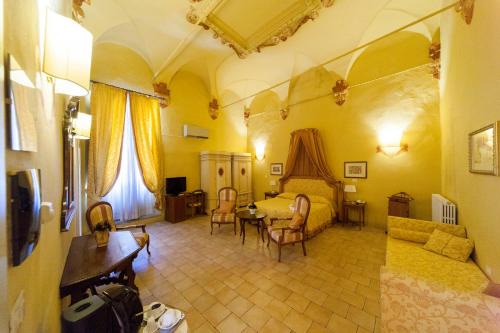 Palazzo Guiderocchi in Ascoli Piceno