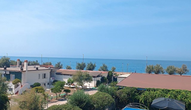 Ponte Mare: Sustainable Vacations Among the Etruscans, Salerno, Amalfi, and Cilento