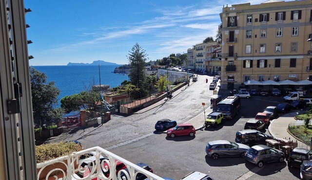 Posillipo - panoramic apartment in the heart of the sea of Naples in Napoli