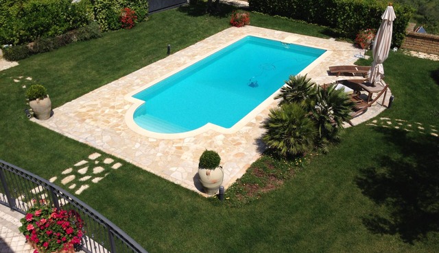RELAXING LIFE RESORT