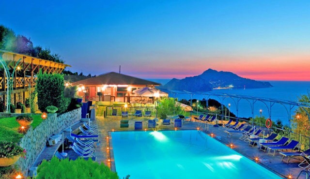 Residence in Massa Lubrense with 1 bedrooms sleeps 2 in Massa Lubrense