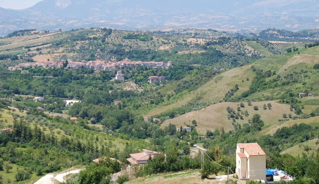 Special offer Hilltop Villa with Private Pool and Stunning views 100 sq metres