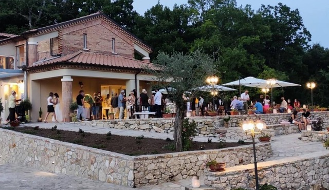 splendid villa full of comforts in perfect harmony with the landscape