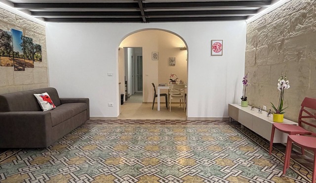 Staying in the vacation home you can experience the magic of Salento Greece in Castrignano De' Greci