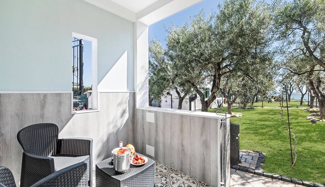Stella Marina Apartment 3, Vieste, Italy