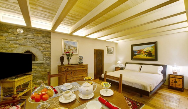 Studio Apartment 'Le Bourg Charmant - Coeur d’hiver' with Mountain View, Shared Garden and Wi-Fi in Arvier