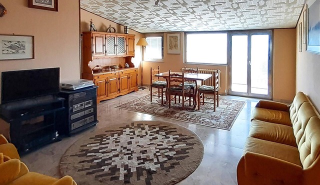 Stunning apartment in Penne with WiFi