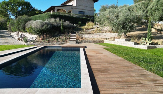 Stunning private villa for 8 guests with WIFI, A/C, private pool, TV and panoramic view in Monteprandone