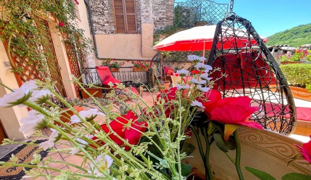 Terrazza Bella/air-con, Spoleto central, 10 mins walk/train station, Rome 1 hr in Spoleto
