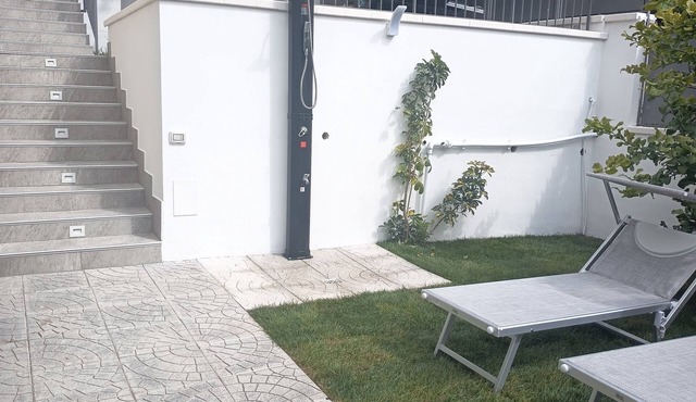 THE DREAM luxury house. Independent with suite and SPA and private garden