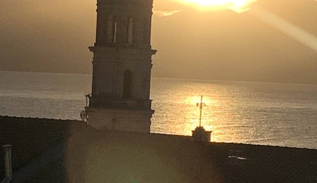 The sun and the sea: the rebirth of energy