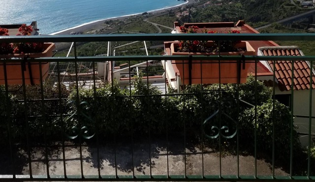 THE TERRACE ON THE ISLAND OF DINO