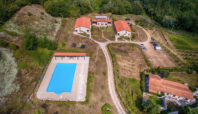 Two-room apartment with a patio just steps from Palinuro "2"