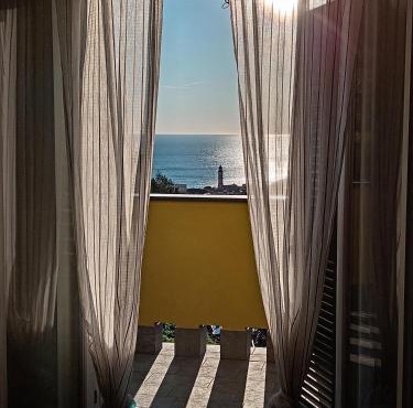Vento di Mare - Tramontana con piscina in Moneglia
