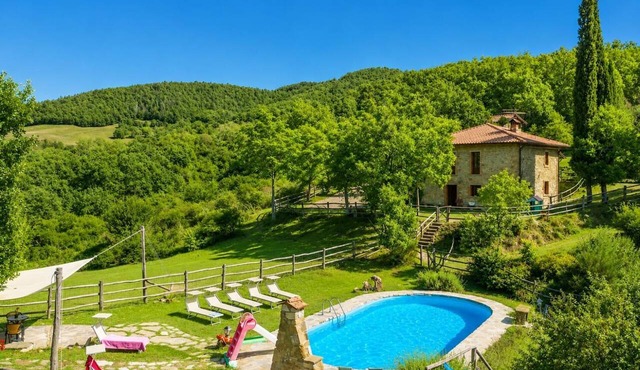 Villa Bellavista Large Private Pool, WiFi in Ortignano Raggiolo
