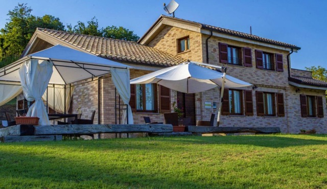 Villa Campidoglio By MMega in Piane di Falerone