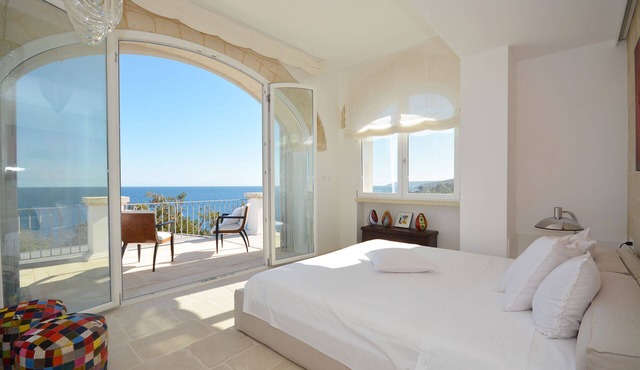 Villa Conchiglia - direct access to the sea in Marina di Marittima