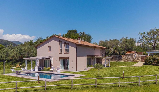 Villa Ivory in Lucca