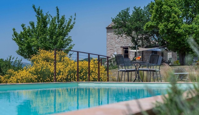 Villa La Torre 8 - Two Bedroom Villa, Sleeps 8 in Acqualagna