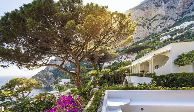 VILLA MARINA BLUE - Four Bedroom Villa, Sleeps 10 in Capri