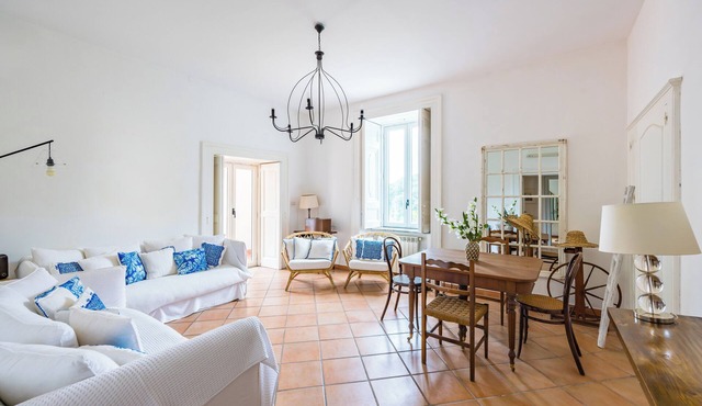 Villa Mina By NapoliApartments in Vietri sul Mare