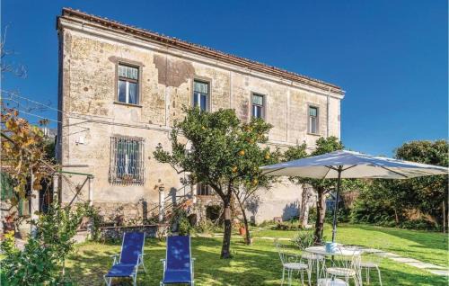 Villa Pelusia 1894 - Ancient Villa with open View - Salerno Outstanding View - Garden and Seaview - Authentic Ancient Interior Design