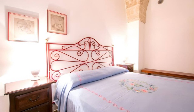 Villa 'Riggia - Dependance Pineta' with Wi-Fi in Nardò