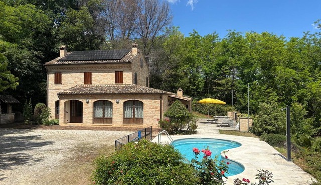 Villa Santa Maria in Montegiorgio