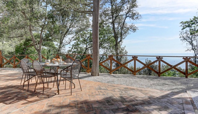 Villa Vetta Marina - Deluxe Two Bedroom House in Numana