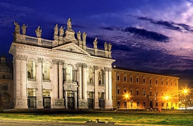 Ad Hoc Domus in Rome
