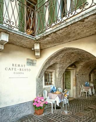 Hotel Remat in Garda